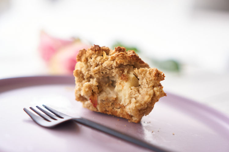 Vegane Apfel-Mandel-Muffins mit Rose Yasemin Wüstenhagen laktosefrei